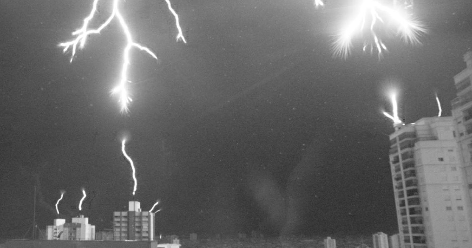 Featured image for "High-Speed Camera Captures Lightning Rods in Action"