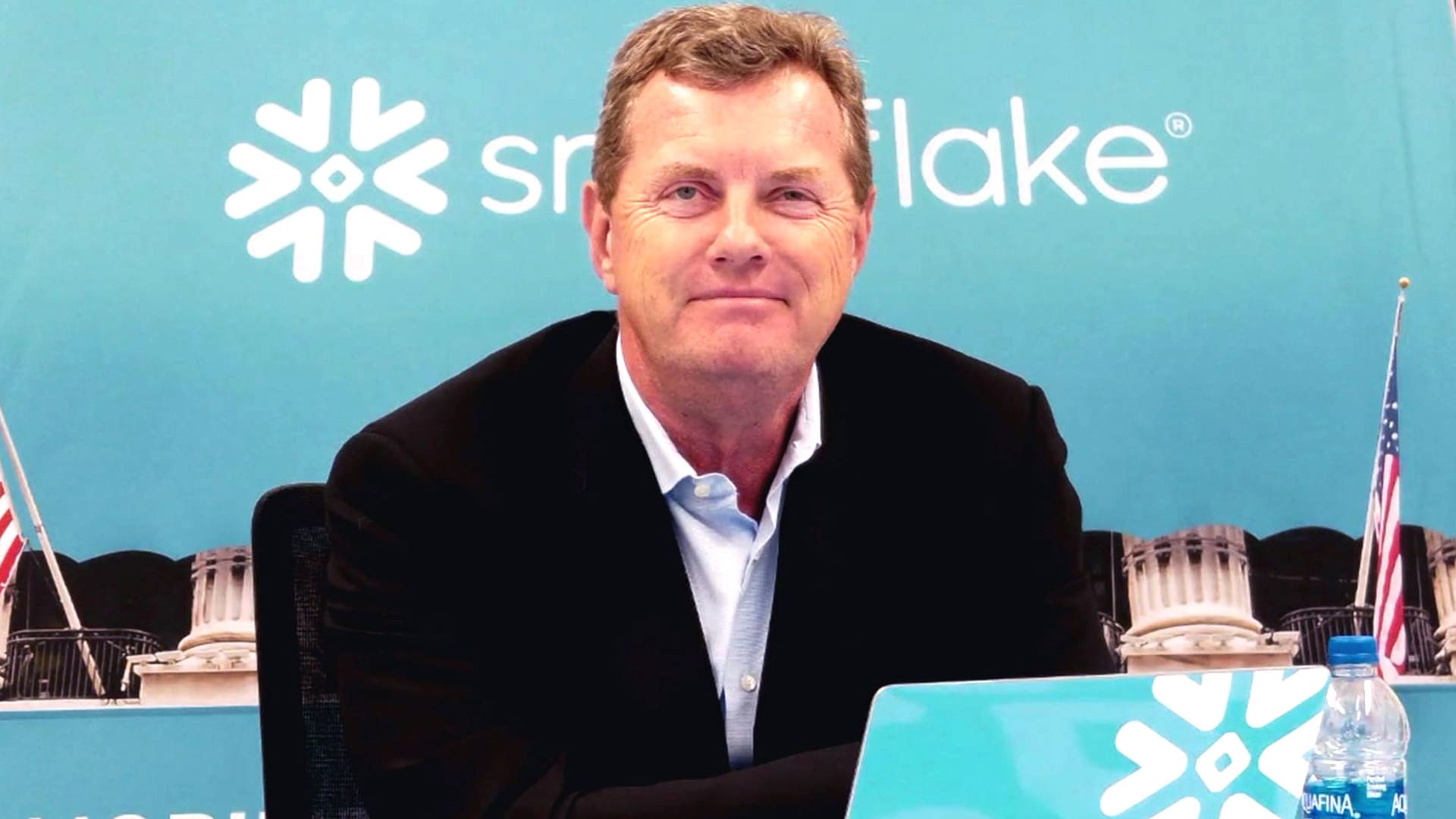 The Unforgettable Impact of AI: Snowflake CEO, Cramer, and Adobe Weigh In