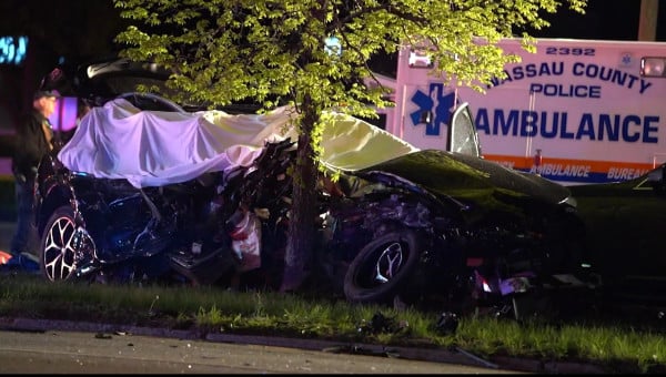 Featured image for DWI Driver Causes Fatal Wrong-Way Crash in Jericho, Long Island