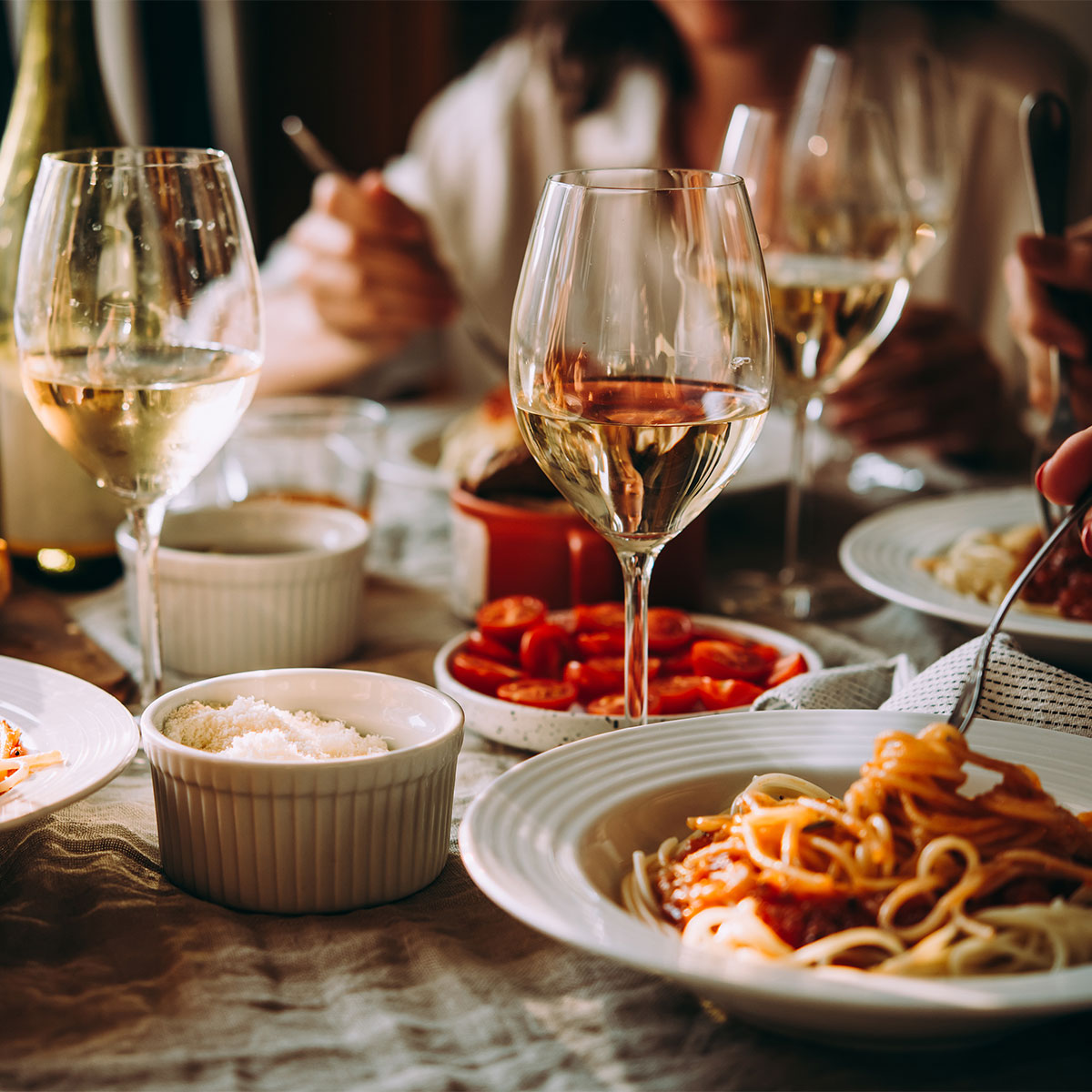 Featured image for "Nutritionists Reveal Inflammatory Carb and Condiment to Avoid for Flat Stomach and Healthier Weight Loss"