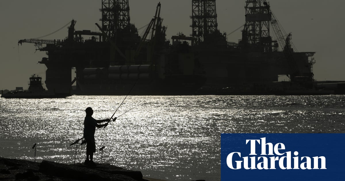 US to auction off massive Gulf of Mexico oil drilling rights.