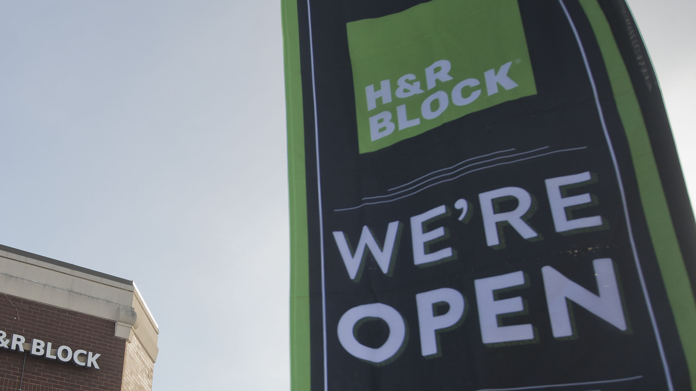 Featured image for Rare T. rex skeleton up for auction in Switzerland, expected to fetch millions