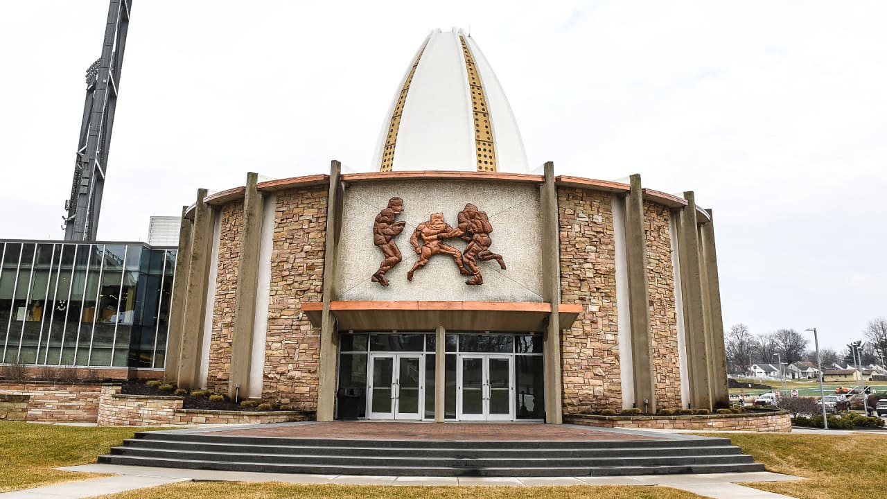 Featured image for "Steelers Exhibit Set to Join Hall of Fame"