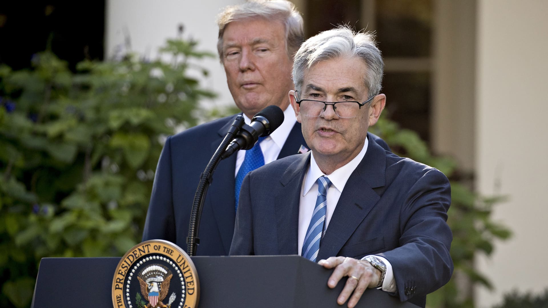 Trump and Fed Headed for High-Stakes Interest Rate Showdown