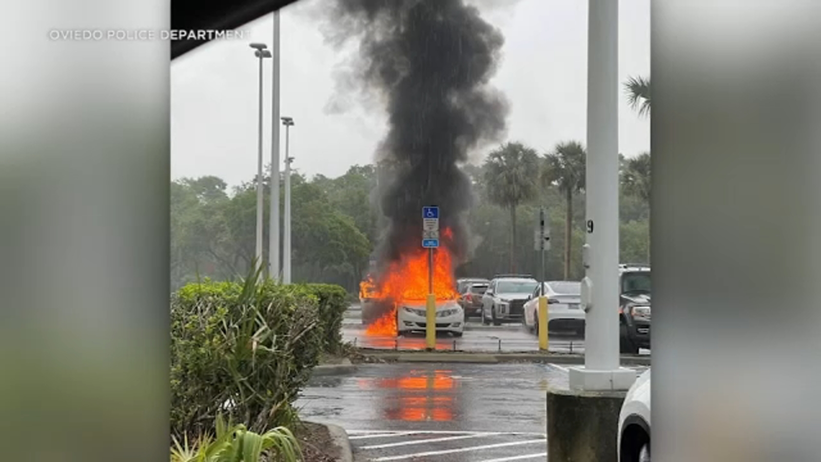 Florida Mom's Alleged Shoplifting Leads to Car Fire with Kids Inside