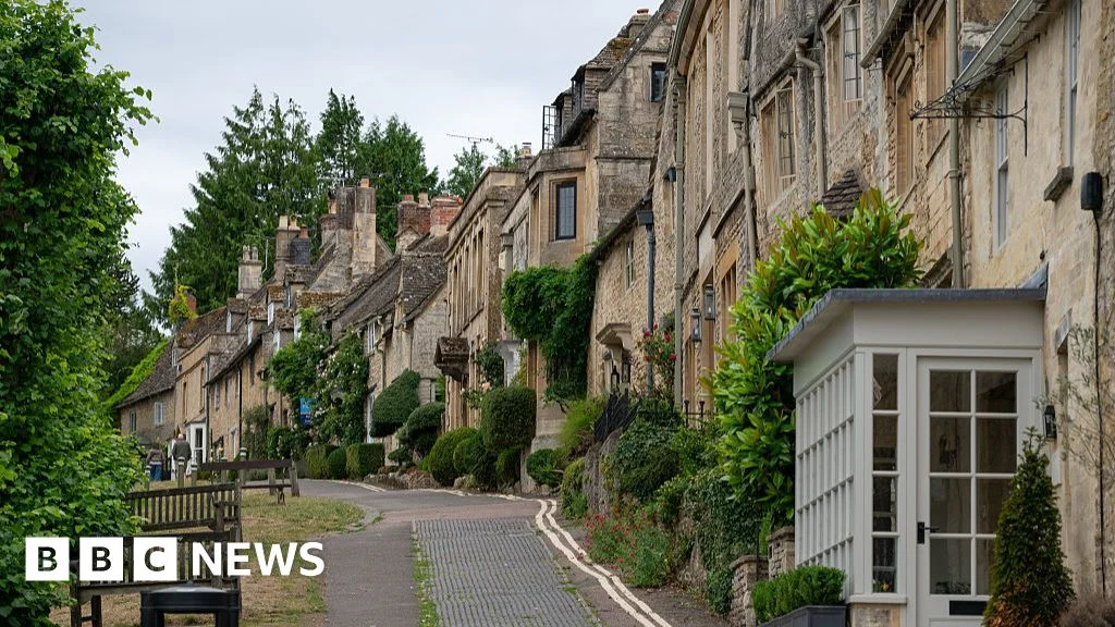 UK kicks off first Town of Culture contest to celebrate local spots