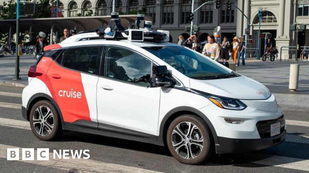 GM Shuts Down Cruise Robotaxi Amidst Restructuring Efforts