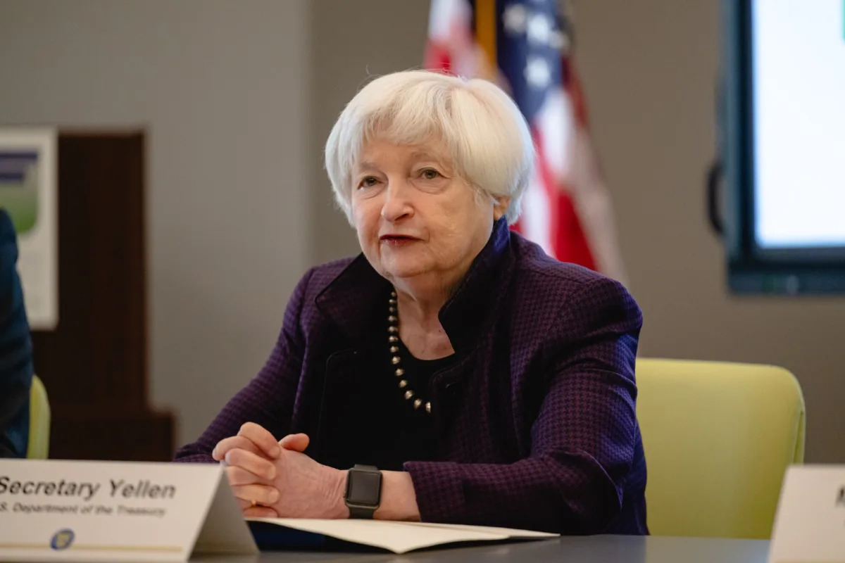 "Yellen Warns of Unlikely Return to Pre-Covid Rates and Regrets Misjudging Inflation"
