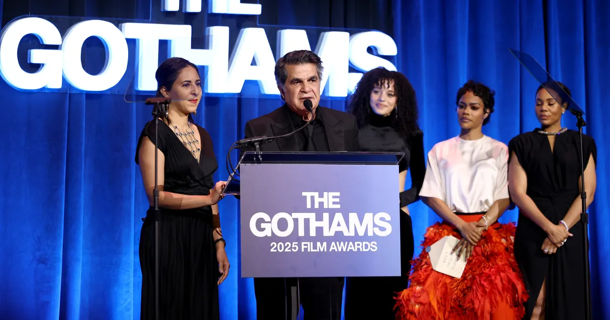 Featured image for Gotham Awards Kick Off Awards Season with Surprising Wins and Star-Studded Appearances