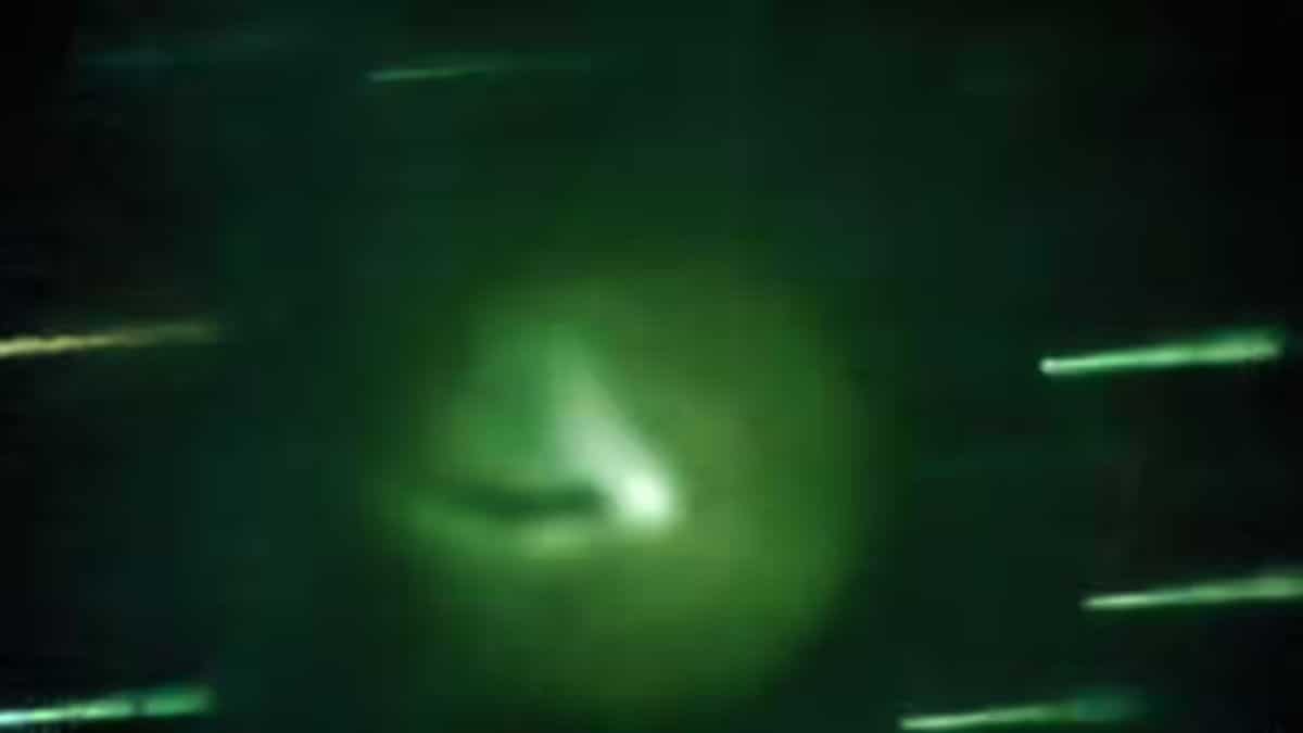 Featured image for "Devil Comet Set to Photobomb April's Total Solar Eclipse"