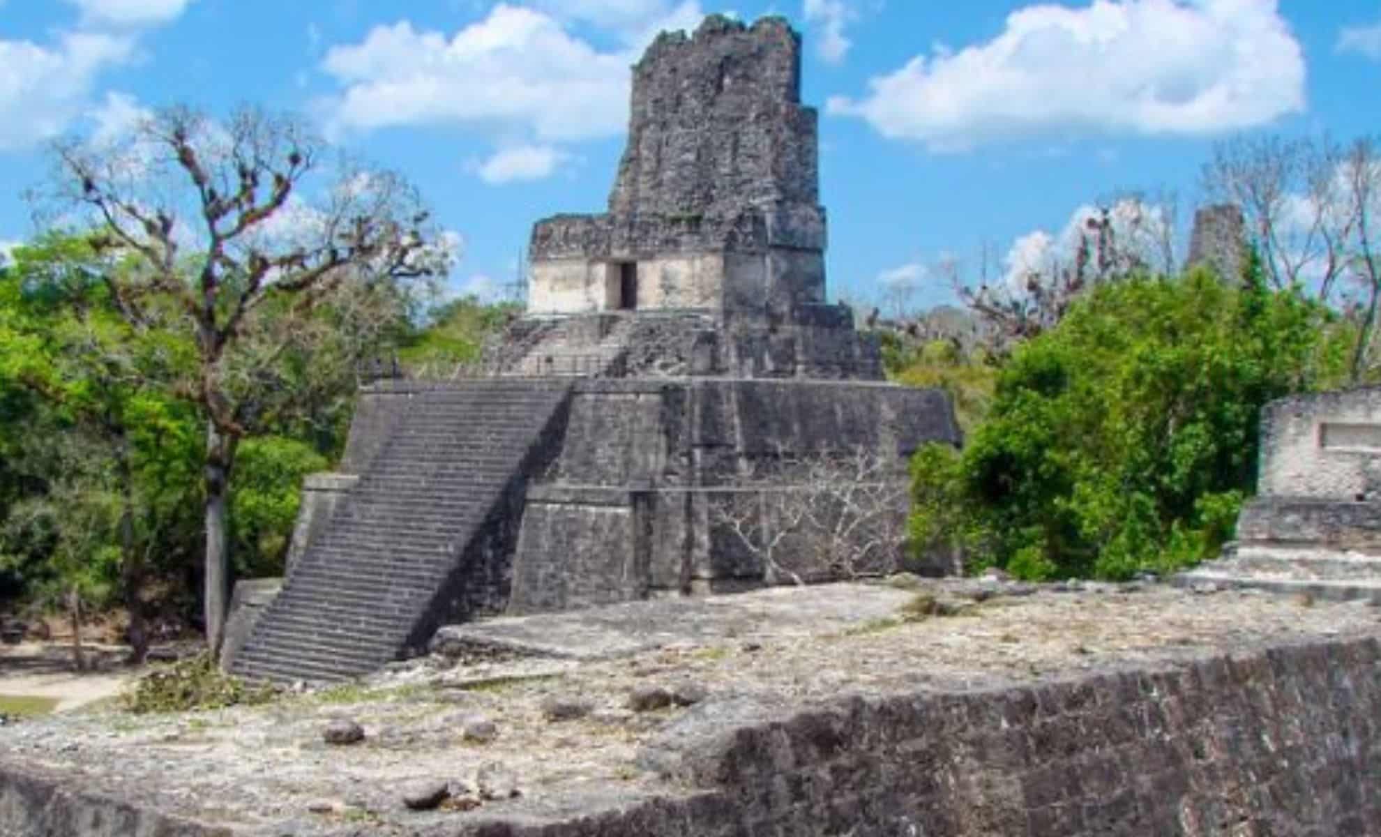 Featured image for Ancient Mayan City Discovered in Guatemala Offers Insights into a Vanished Civilization