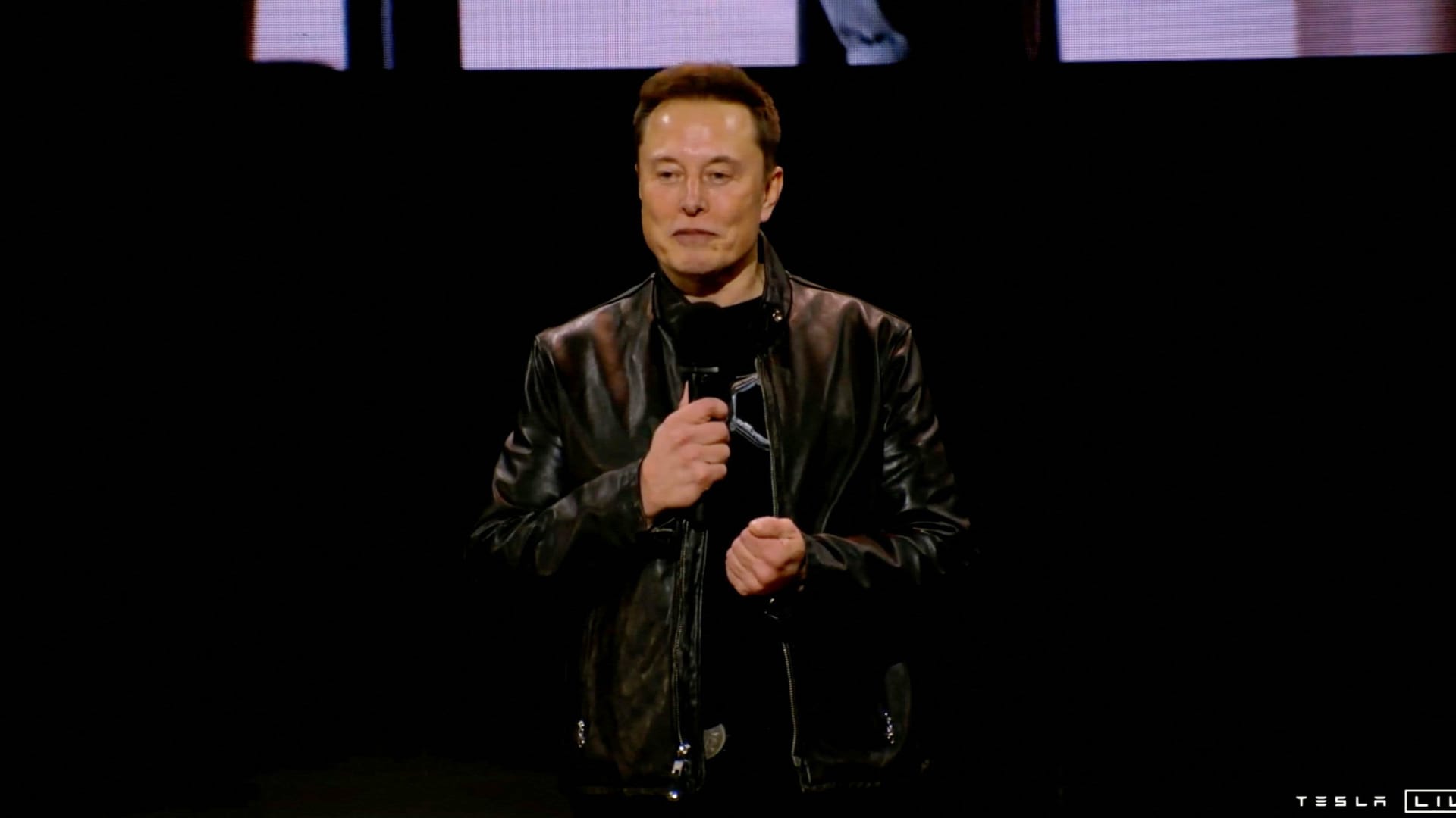 NHTSA Warns Tesla Over Misleading Robotaxi Claims