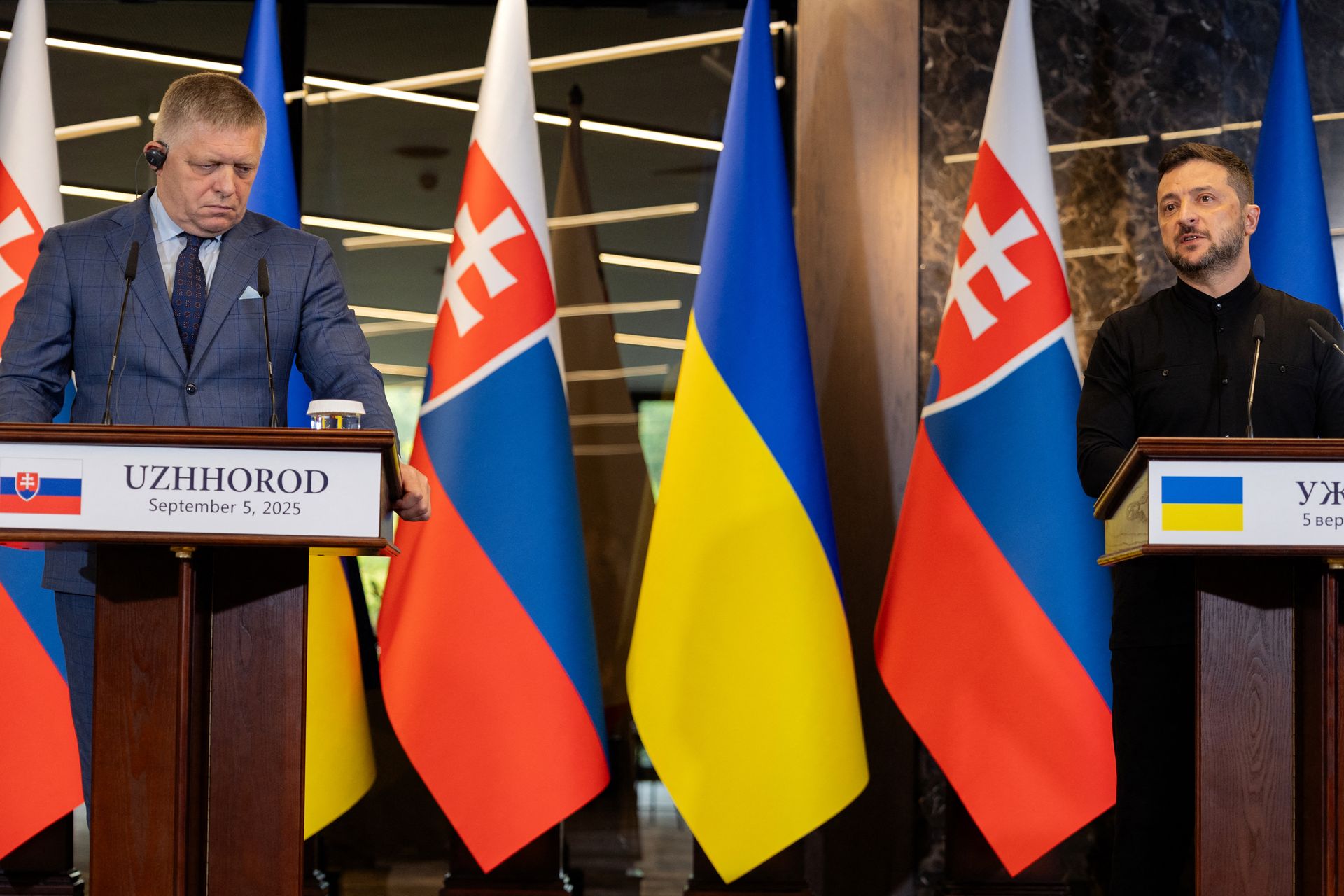 Ukrainian and Slovak Leaders Clash Over Russia, While Ukraine Prepares Energy Support