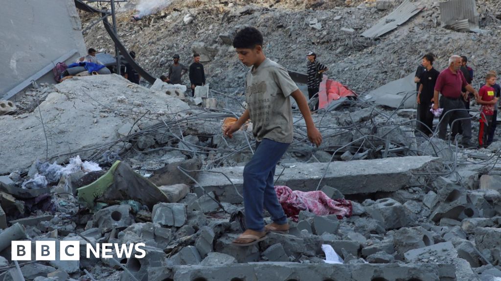 Featured image for Israel intensifies Gaza offensive amid rising casualties and international aid efforts