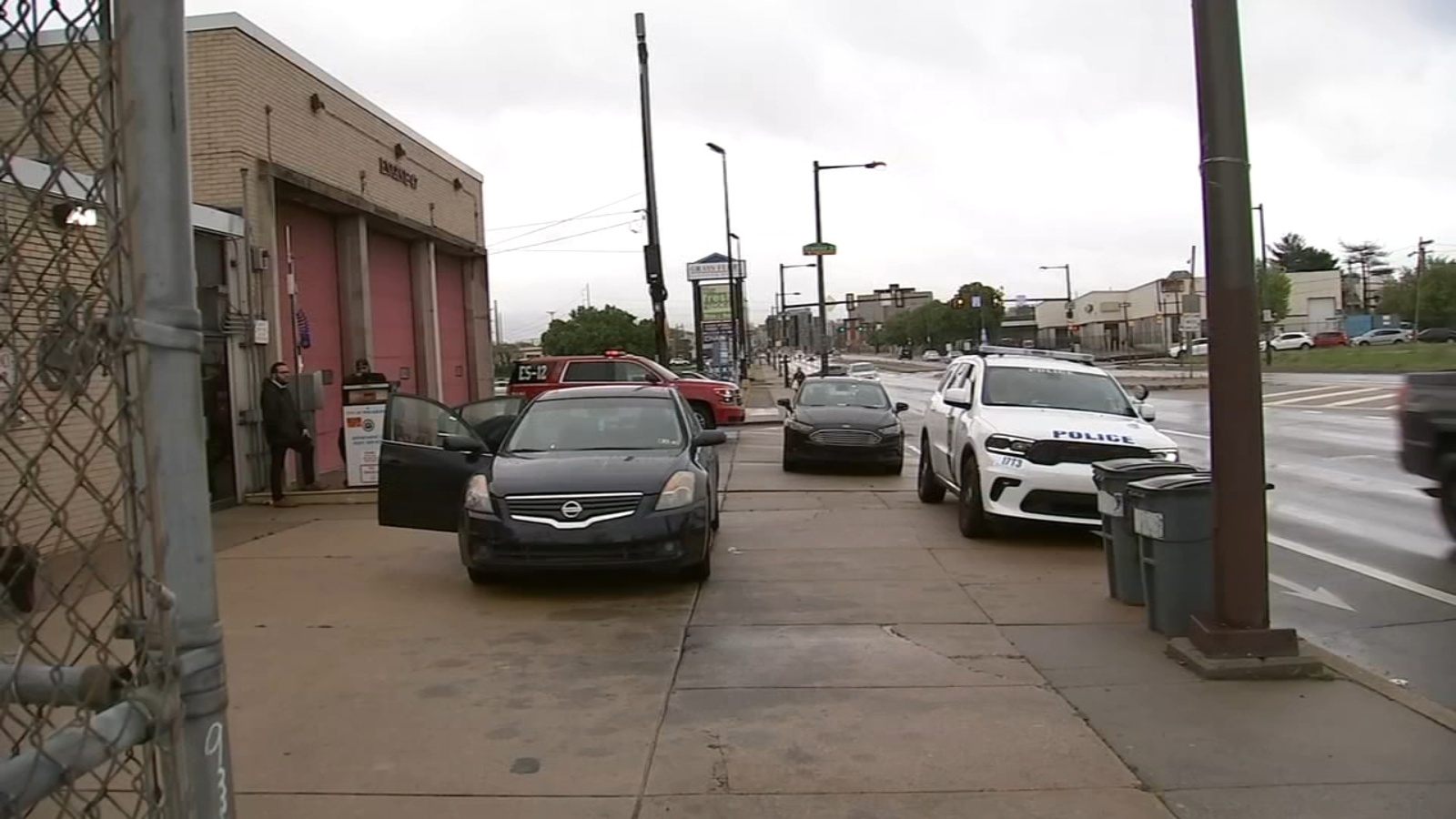 3-year-old shot in Philadelphia, Good Samaritan rushes child to first responders.