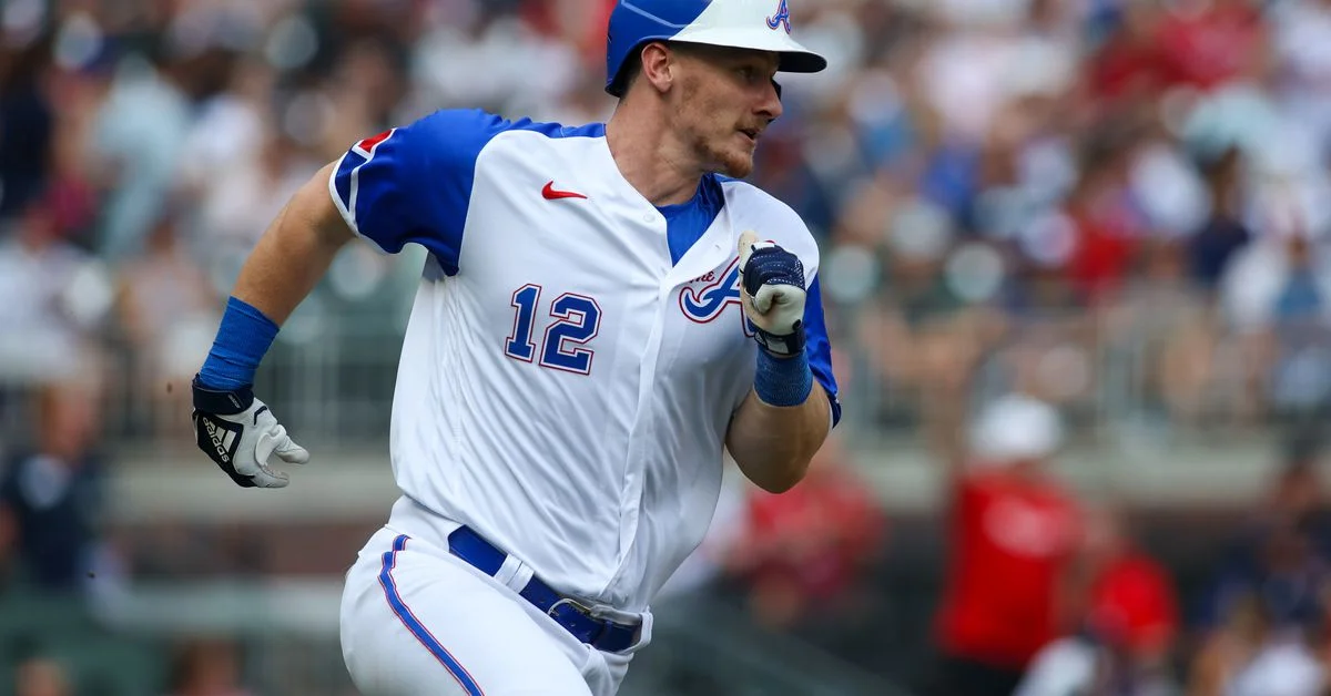 Braves' Sean Murphy helps secure series win against Reds.