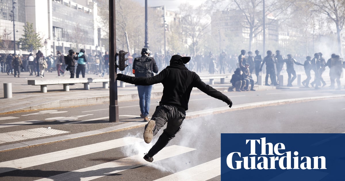 French pension protests continue to escalate with widespread demonstrations and clashes.