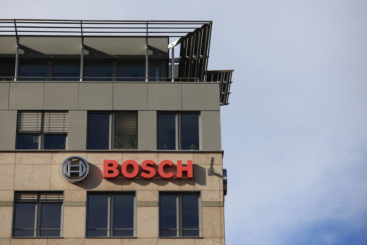 Featured image for Bosch Slashes 5,550 Jobs Amid Auto Industry Downturn