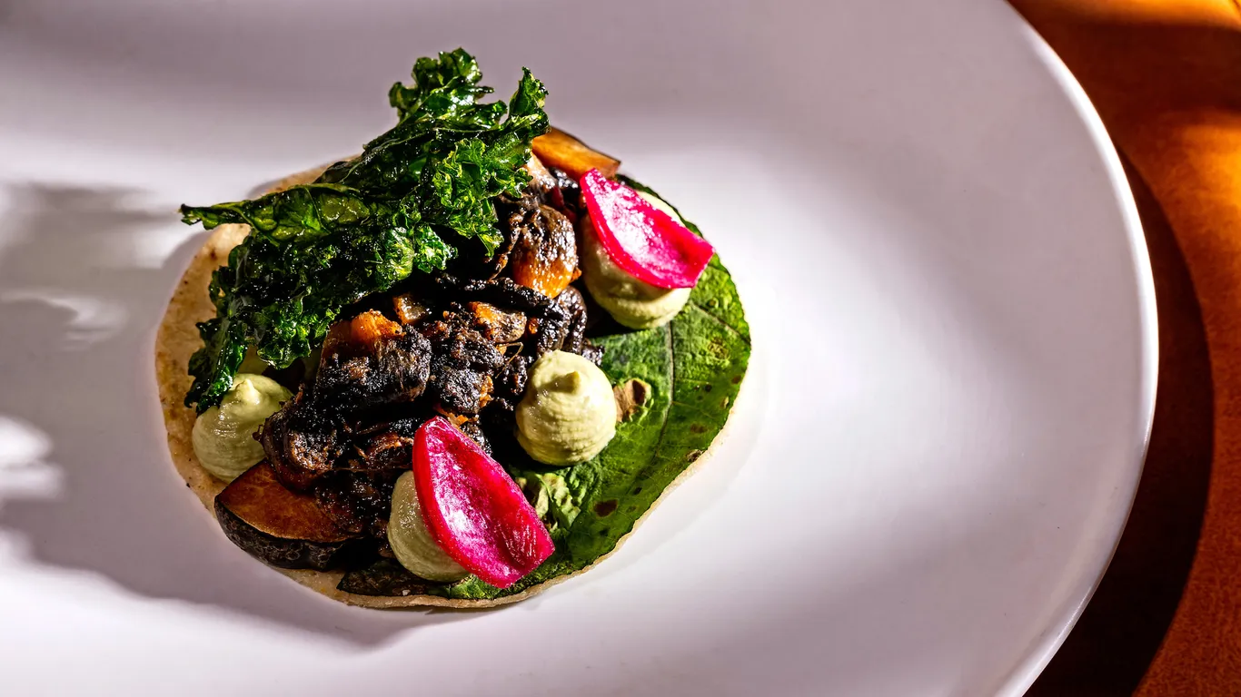 Featured image for Michelin 2024: NYC and D.C.'s Star-Studded Culinary Scene