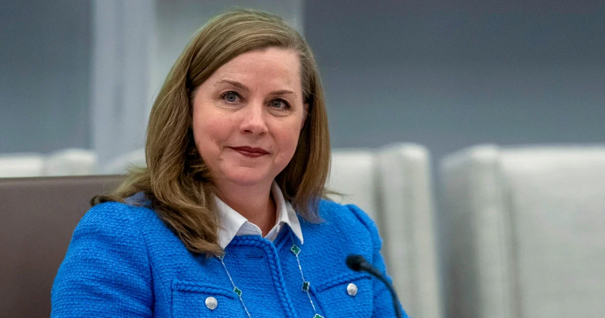 Federal Reserve Official Cites Weak Jobs Data to Support Rate Cuts