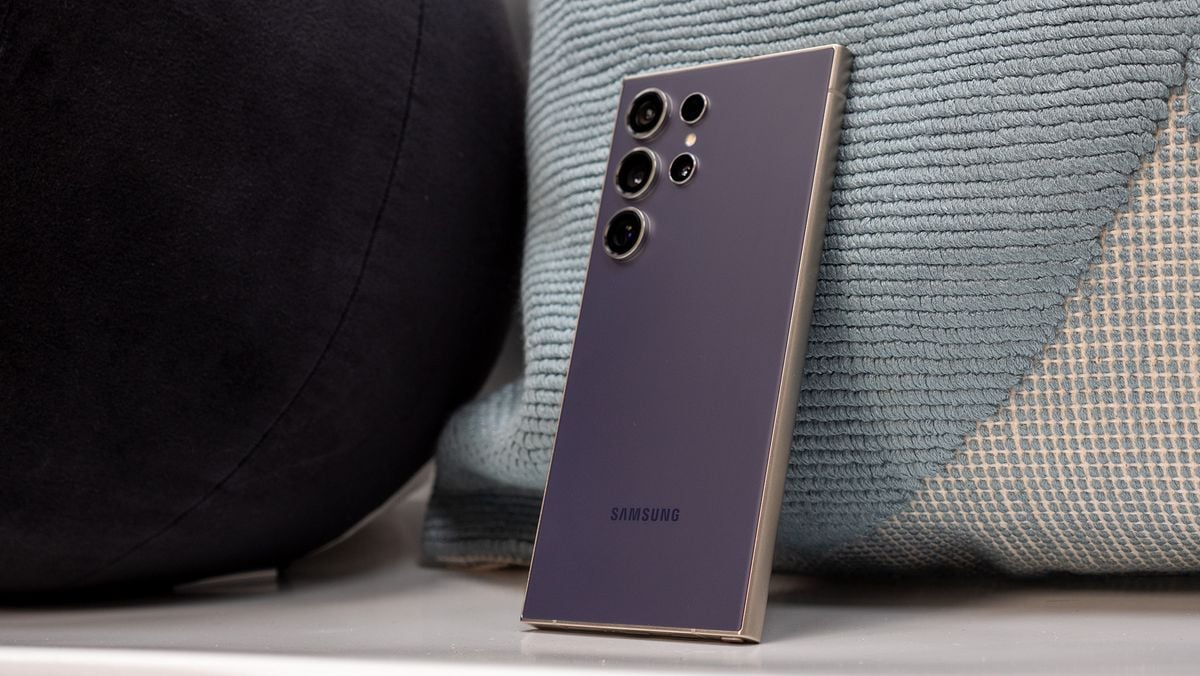 Featured image for "Samsung Galaxy S24 Series: Upgraded Fingerprint Sensor and Camera Tuning"