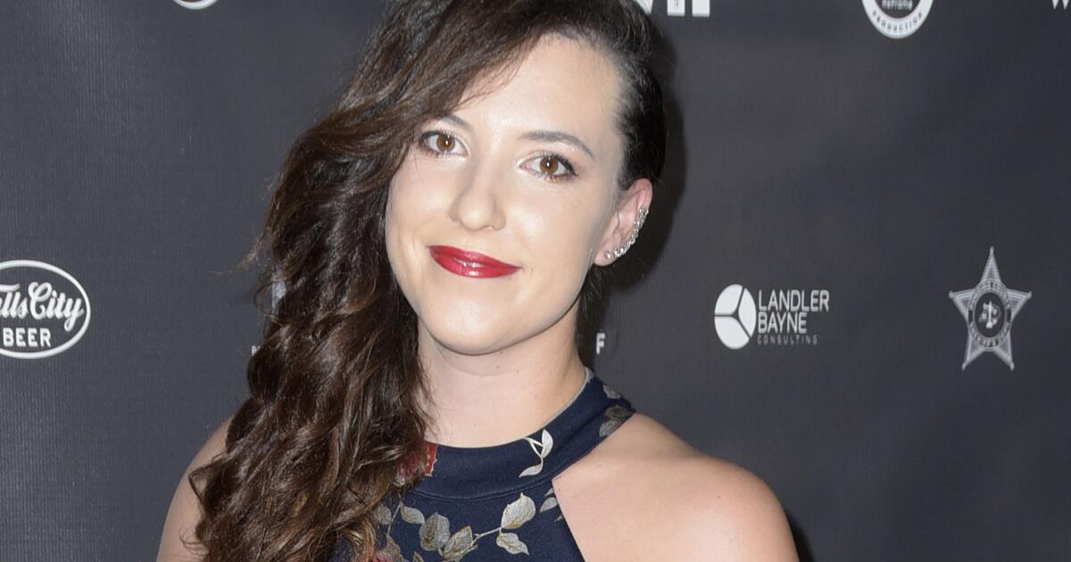 "Hollywood Makeup Artist Attacked by Ex Despite Restraining Order"