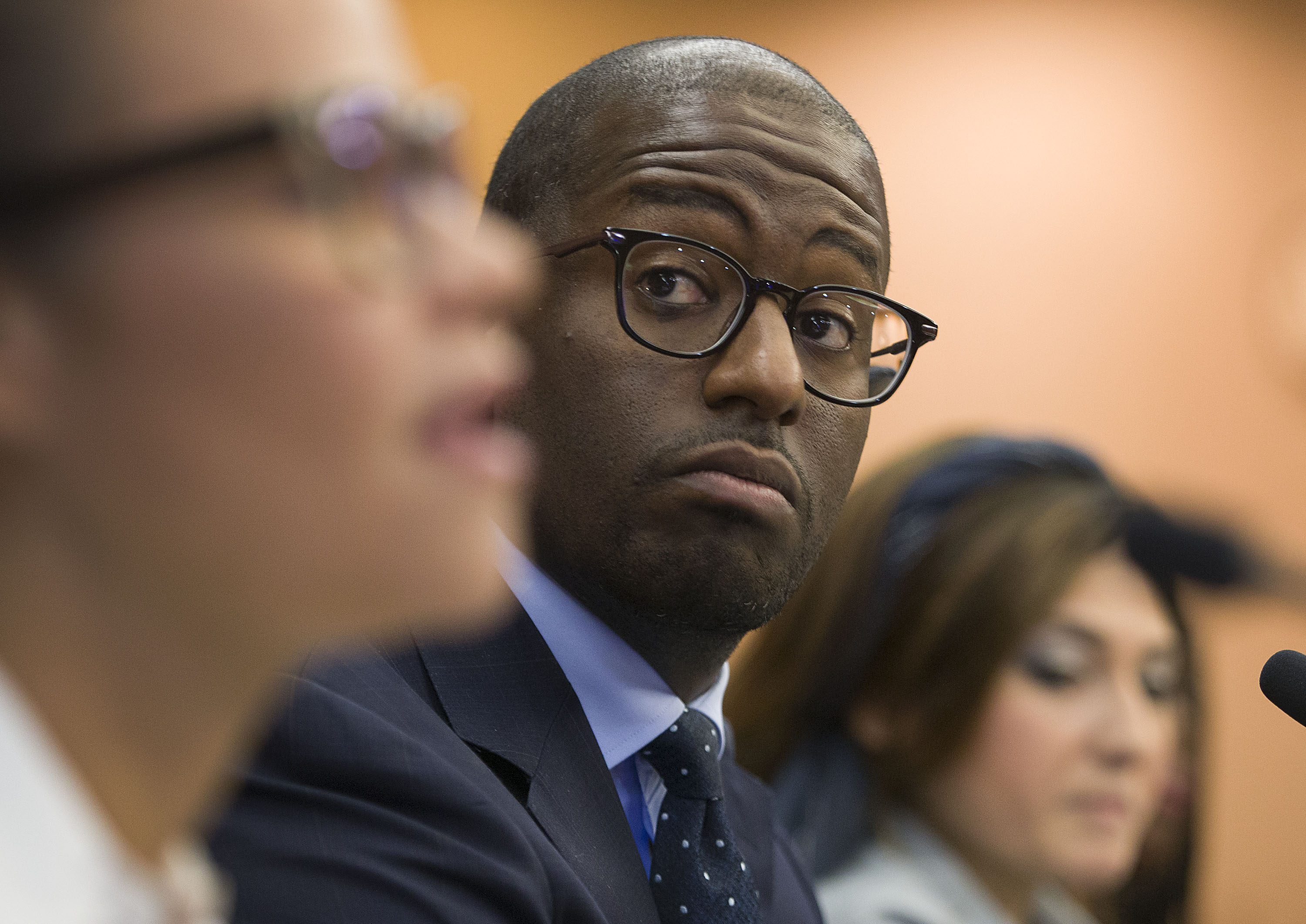 Featured image for Trump's Miami Court Appearance: Risks and Weak Defense Strategies.