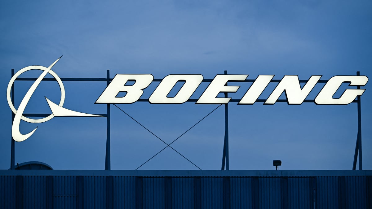 Featured image for "Boeing's Safety Crisis: A Closer Look at the Ongoing Issues"