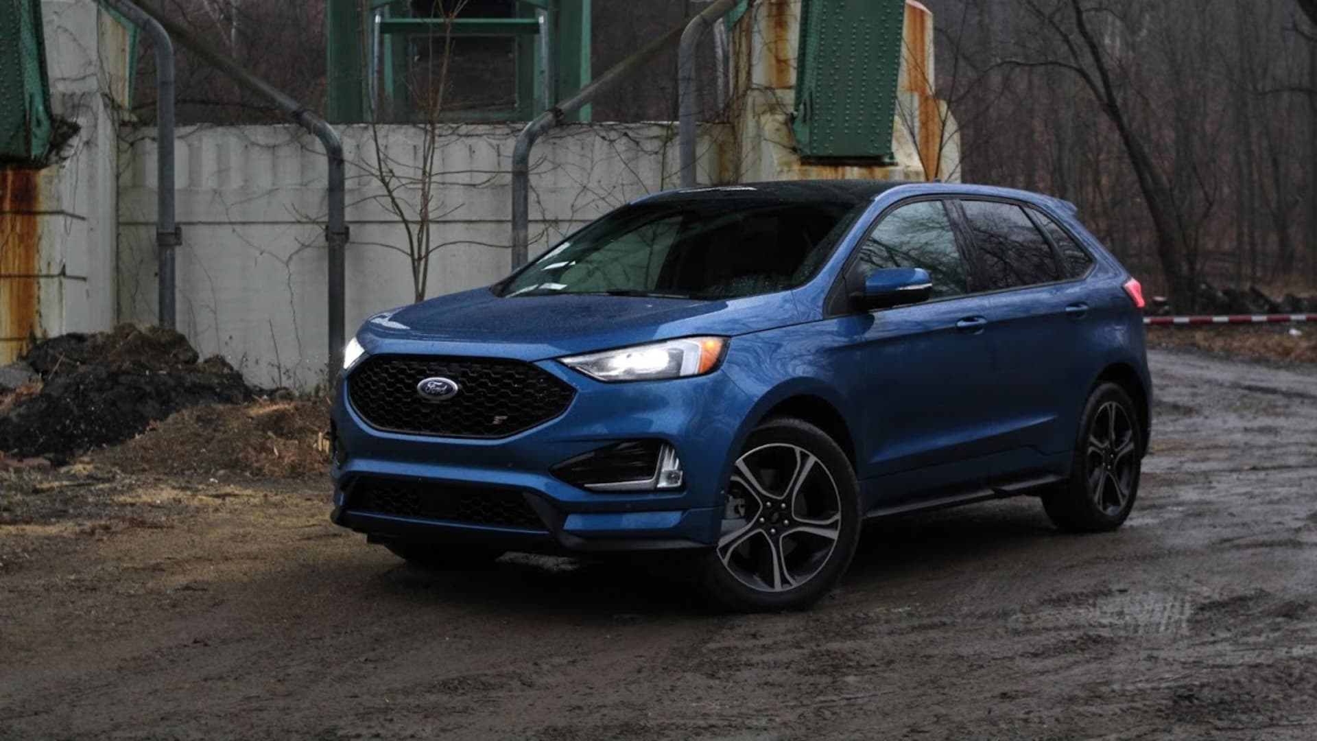 Featured image for Ford recalls 500,000 vehicles due to brake fluid leak