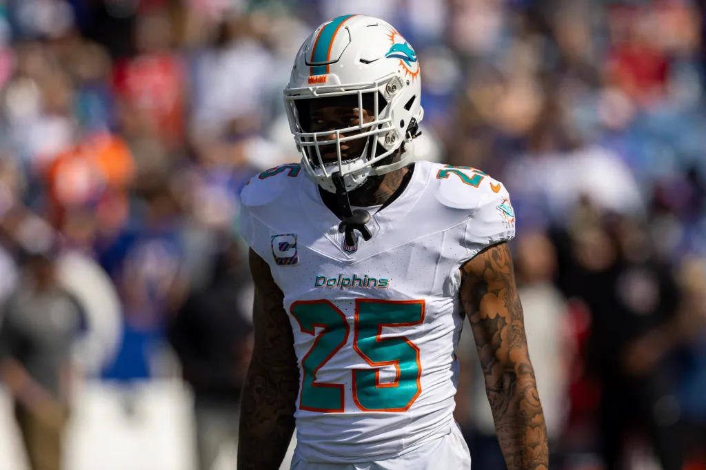 "Raheem Mostert Sidelined for Ravens Game, Emmanuel Ogbah Unexpectedly Benched"