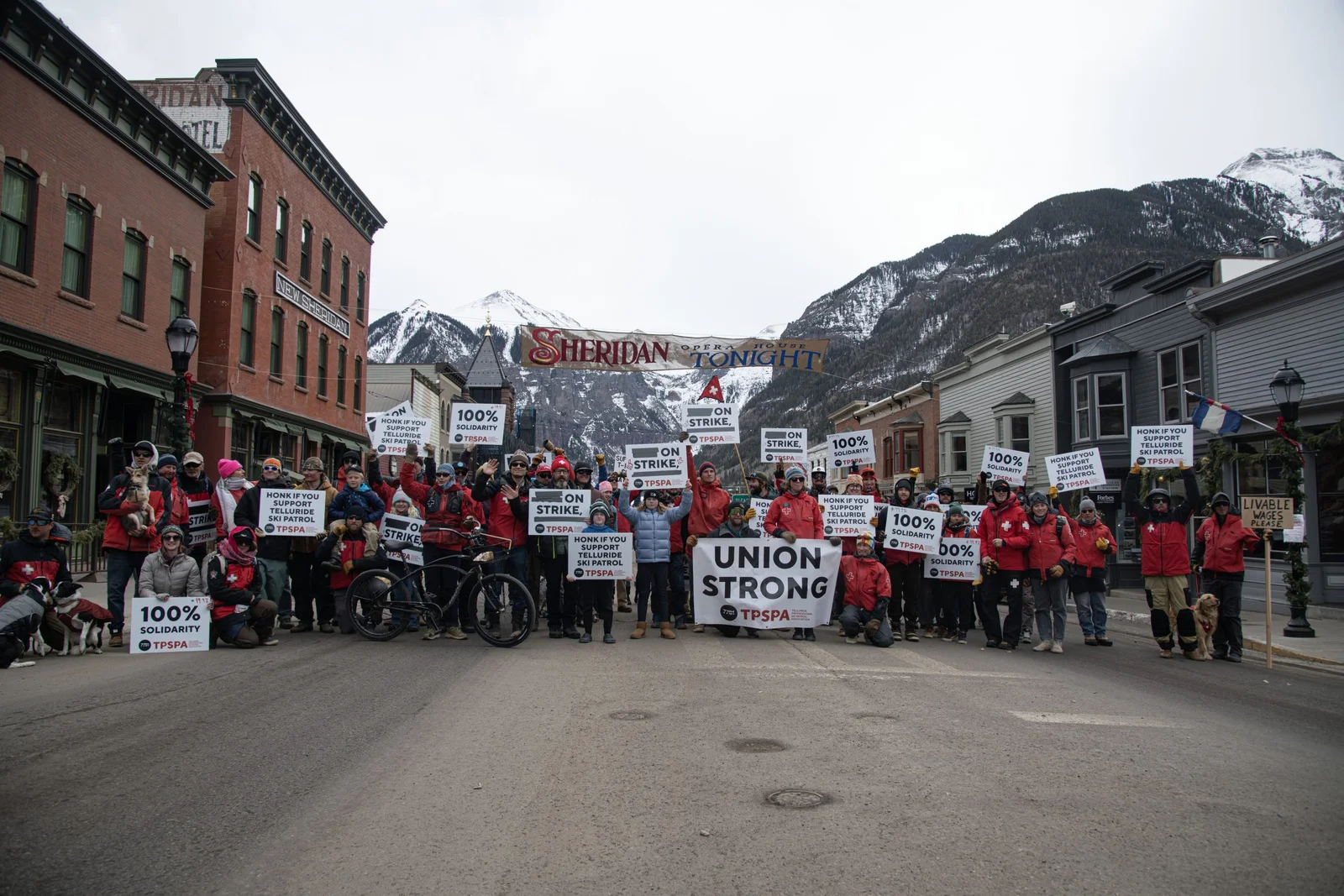Telluride Ski Resort Remains Closed Amid Ongoing Patroller Strike