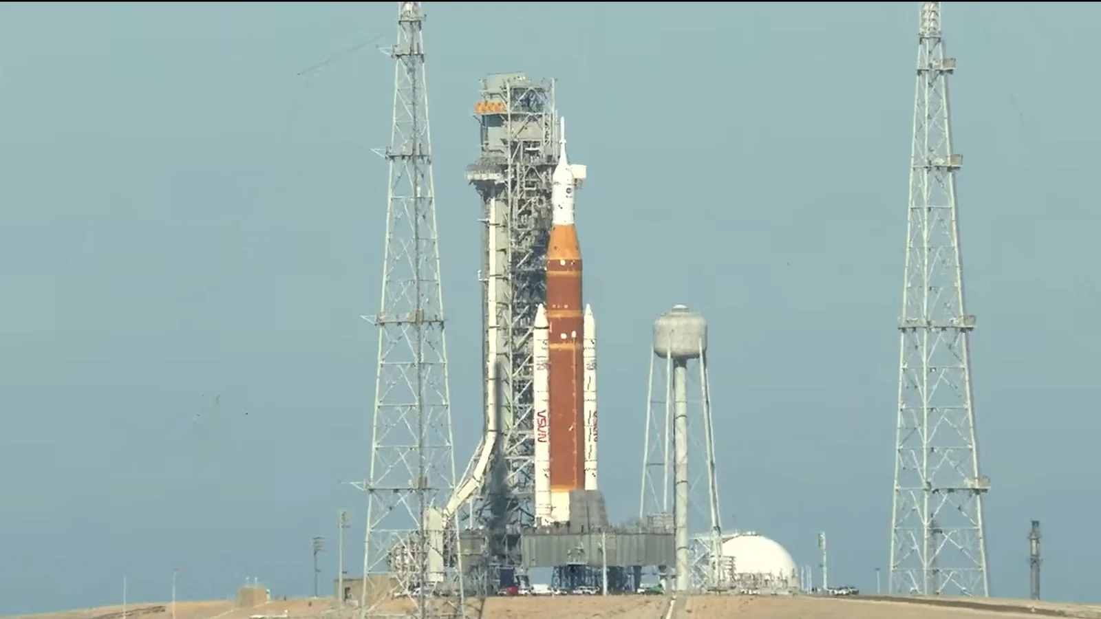 Artemis 2 on the launch pad with 24-hour livestream kicks off countdown window