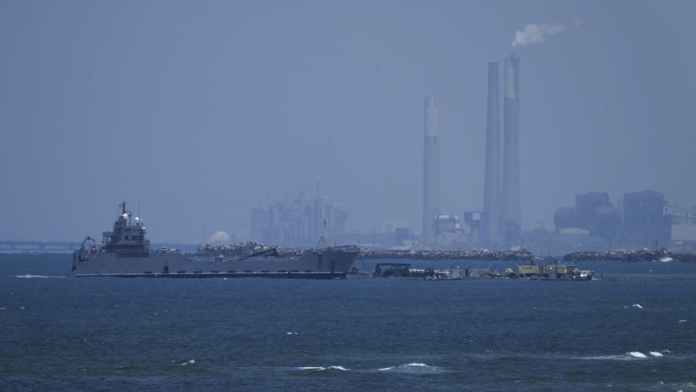 U.S. Aid Vessels for Gaza Pier Unmoored and Washed Ashore