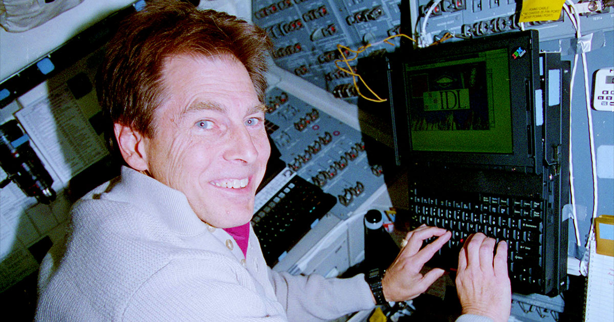 Astronaut Samuel Durrance dies at 79.