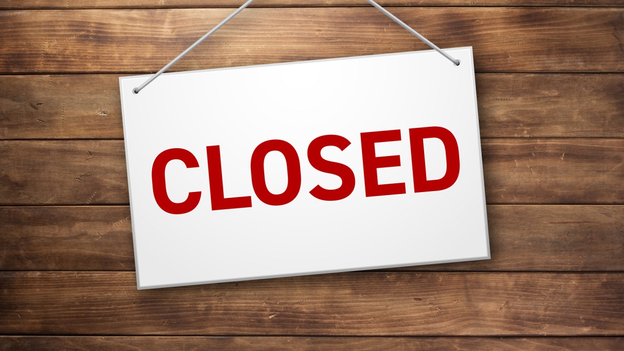 "Iconic Pizza Joints Bid Farewell: Graziano's, Rico's, and Steph's Pizza Close Doors"