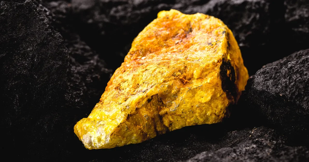 Featured image for Meta's Strategic Investment in Nuclear Energy for AI Data Centers