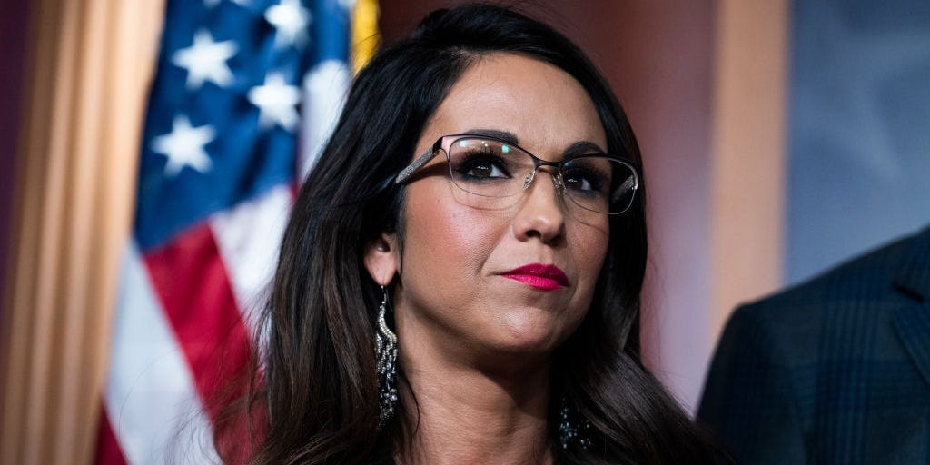 Featured image for Ex-Wrestler Exonerated as Lauren Boebert's Father through DNA Test