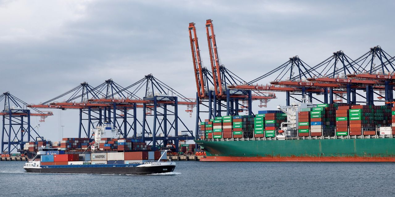 JPMorgan's Nickel Purchase Turns Out to Be Stones, Causes LME Trading Delay.