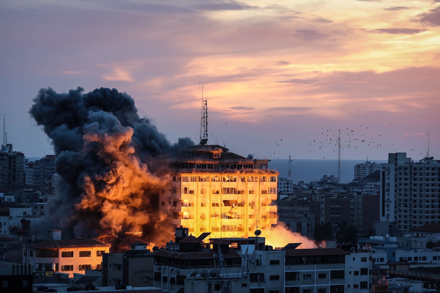 "Capturing the Devastation: One Month of Israel-Hamas War in Photos"