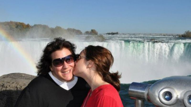 Love Across the Airwaves: Meeting Your Podcast Crush