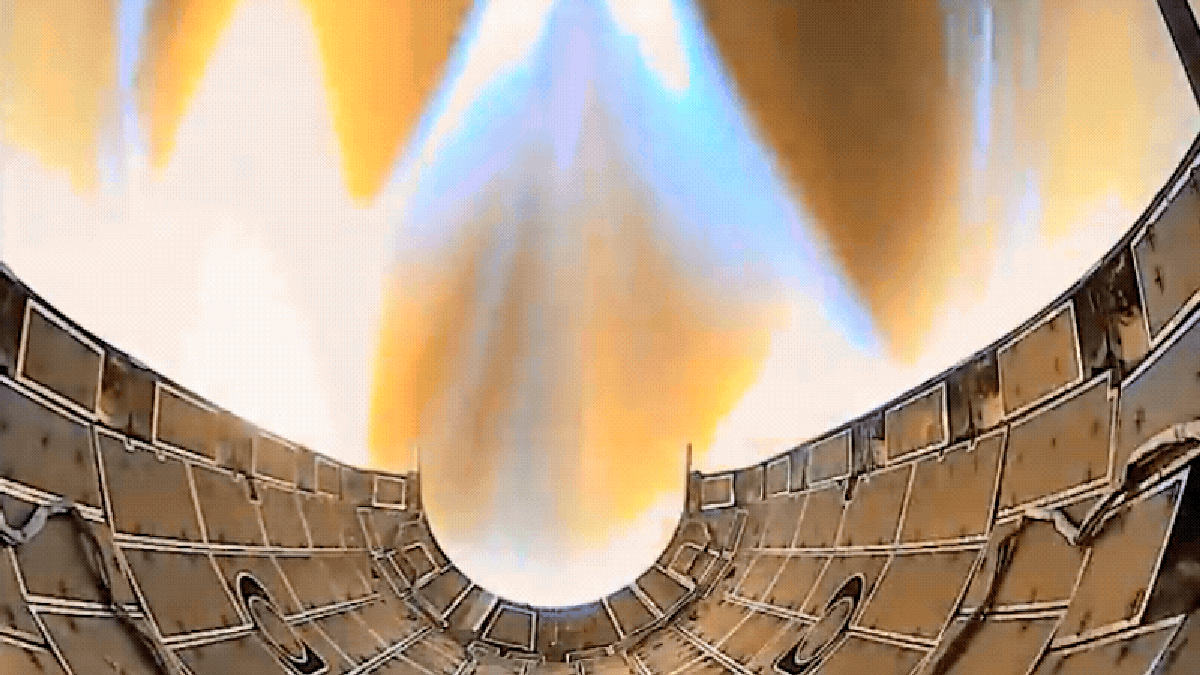 SpaceX's Spectacular and Surreal Video of Hottest Falcon Heavy Fairing Reentry Yet