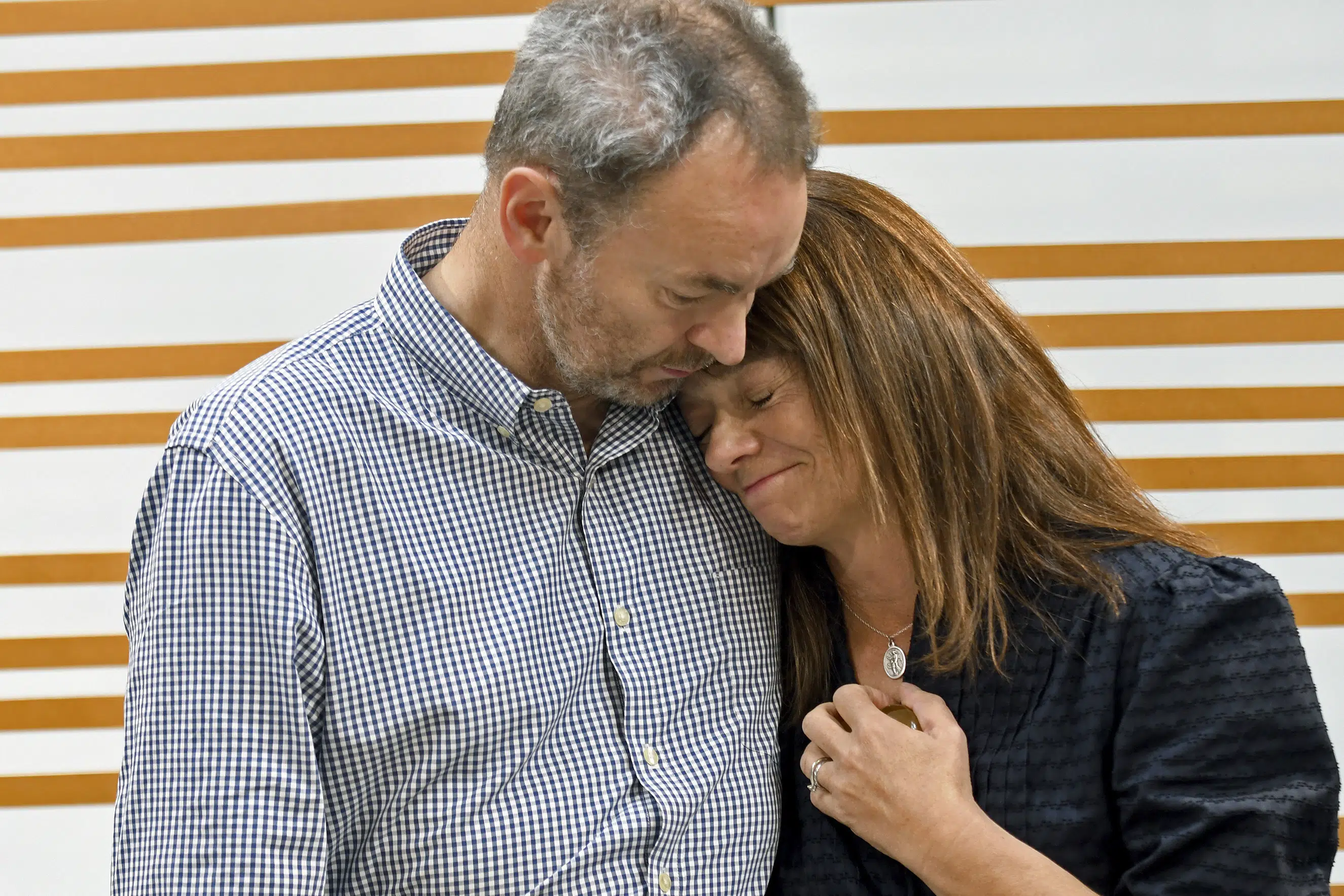 "Colorado family awarded $19 million settlement after police kill man during mental health crisis"