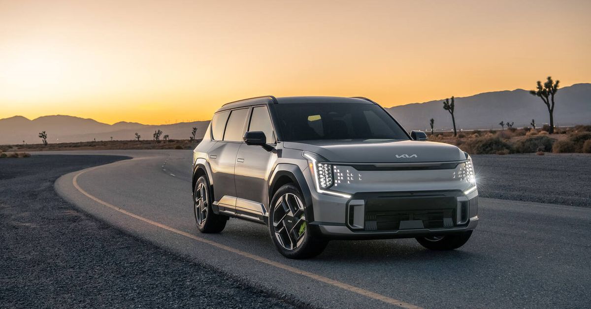 Featured image for Kia Unveils 501-HP EV9 GT: A High-Performance Family SUV