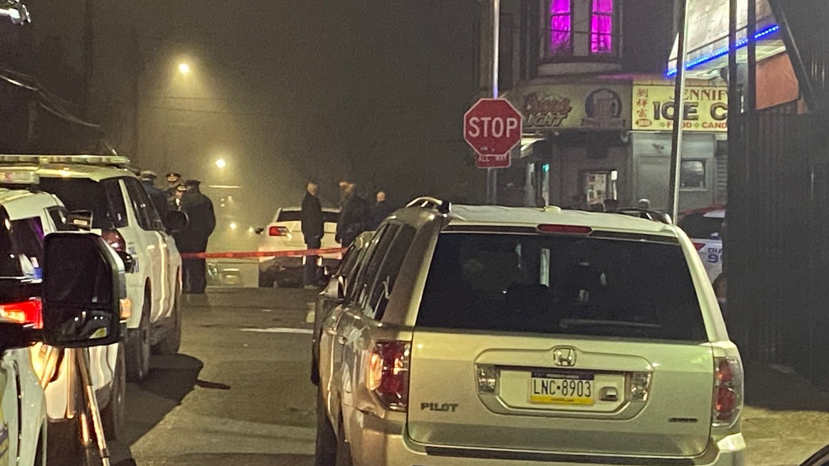 "Philadelphia Police Officer Shot in Store; Suspect Dead, Second Man Identified"