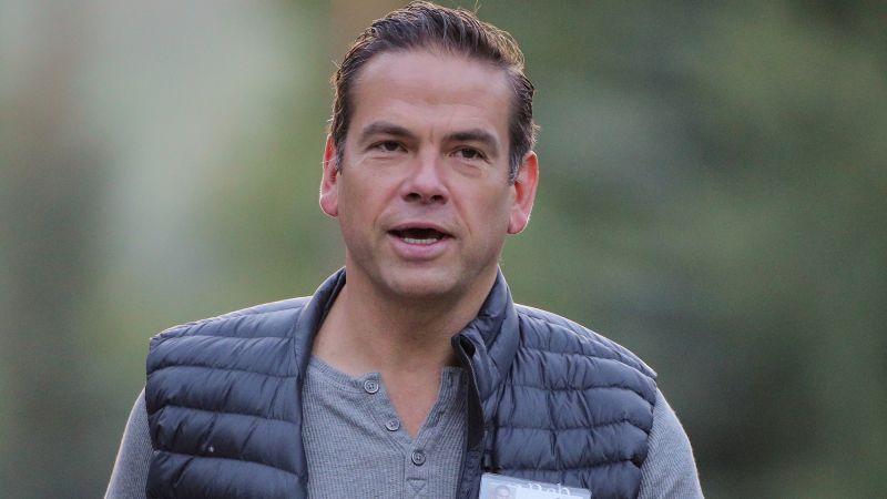 Featured image for Lachlan Murdoch drops defamation suit against Crikey after Dominion settlement.