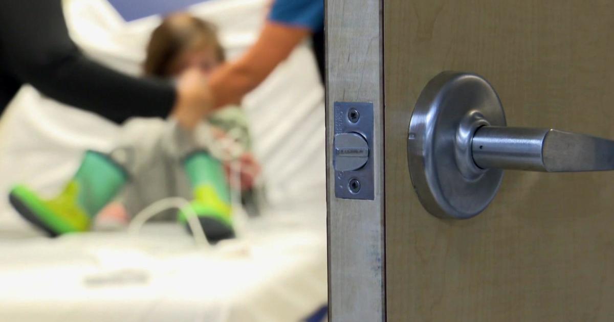 CDC Recommends Pfizer's RSV Vaccine for Pregnant Women to Protect Newborns
