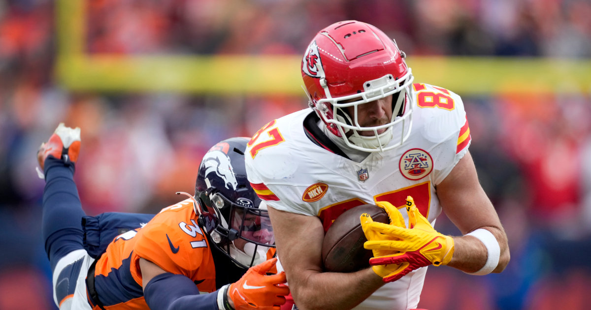 Travis Kelce's Tough Day Without Taylor Swift