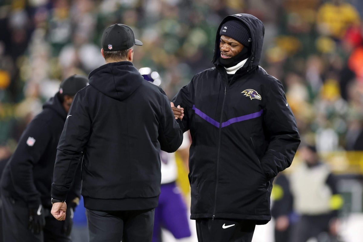 Featured image for Lamar Jackson to Play in Crucial Ravens-Steelers Clash