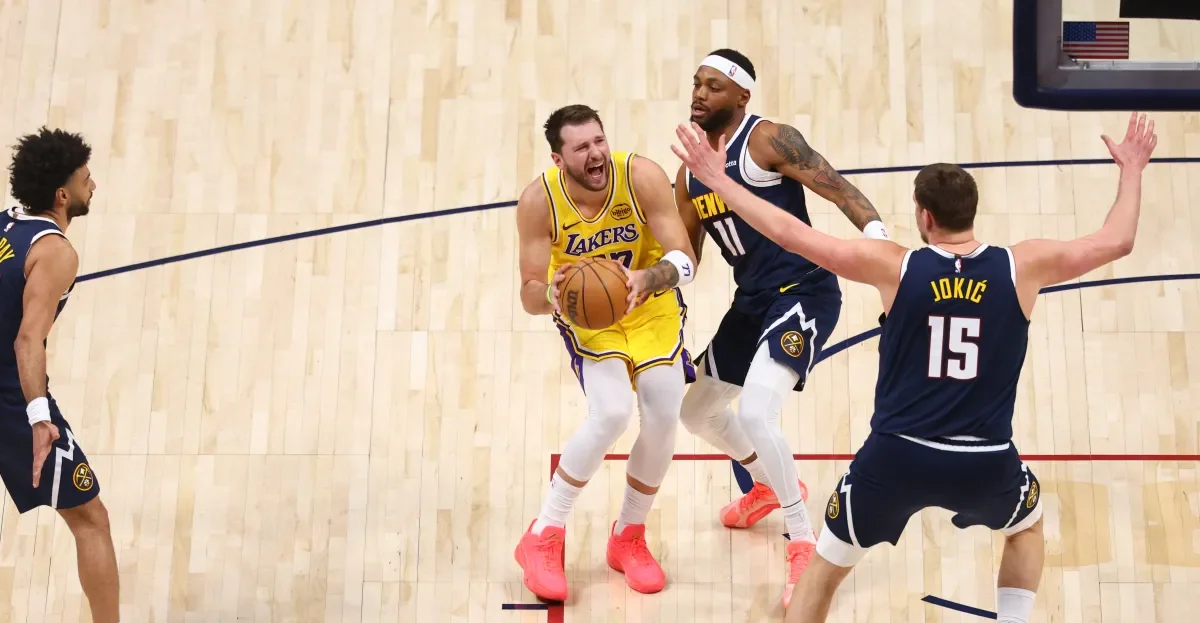 LeBron Shines But Lakers Fall to Nuggets After Quick 11-0 Start