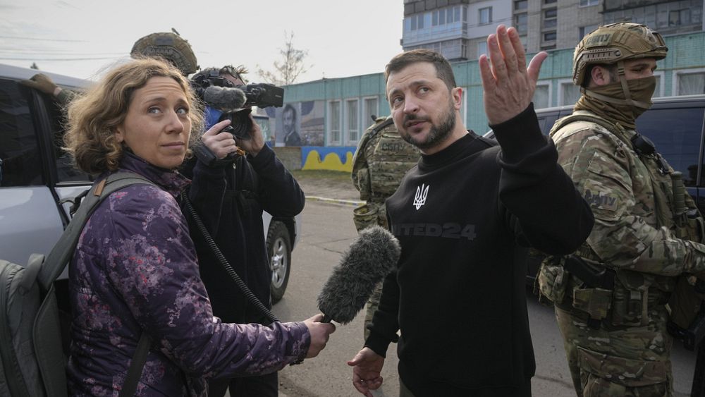 Zelenskyy's Warning on Bakhmut Losses and China's Invitation.